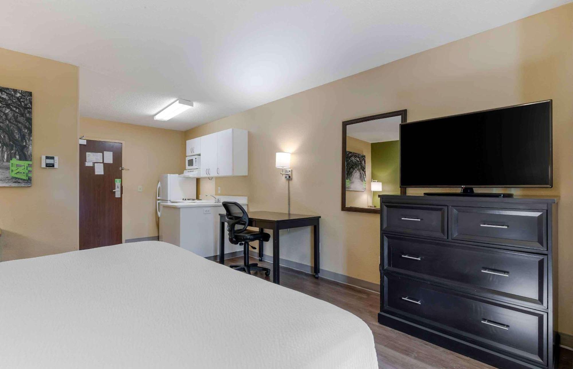 Extended Stay America Suites - Fort Lauderdale - Cypress Creek - Nw 6Th Way Esterno foto