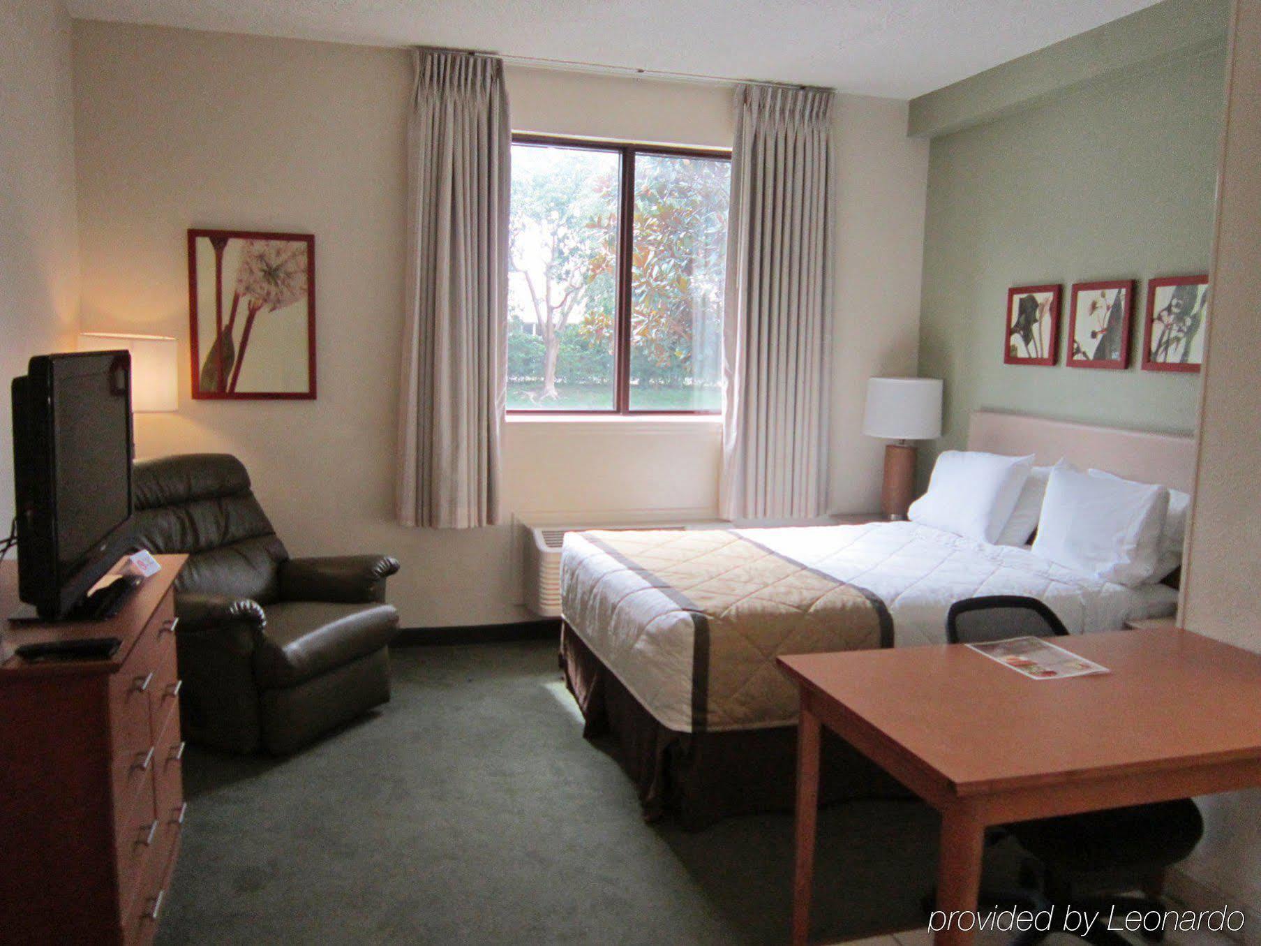 Extended Stay America Suites - Fort Lauderdale - Cypress Creek - Nw 6Th Way Esterno foto